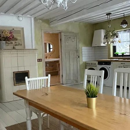 House In The Nyaraló *