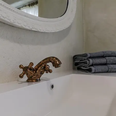 Nyaraló House In The