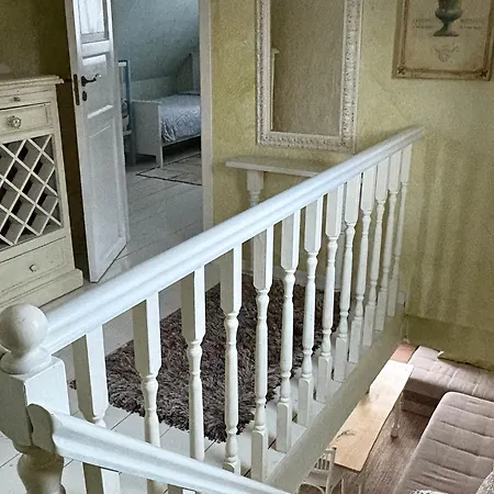 Сasa de vacaciones House In The