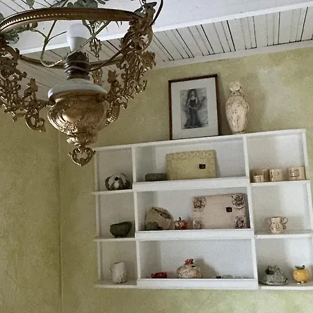 Сasa de vacaciones House In The Tallin