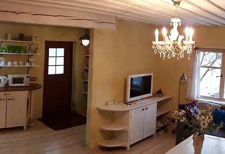 Сasa de vacaciones House In The